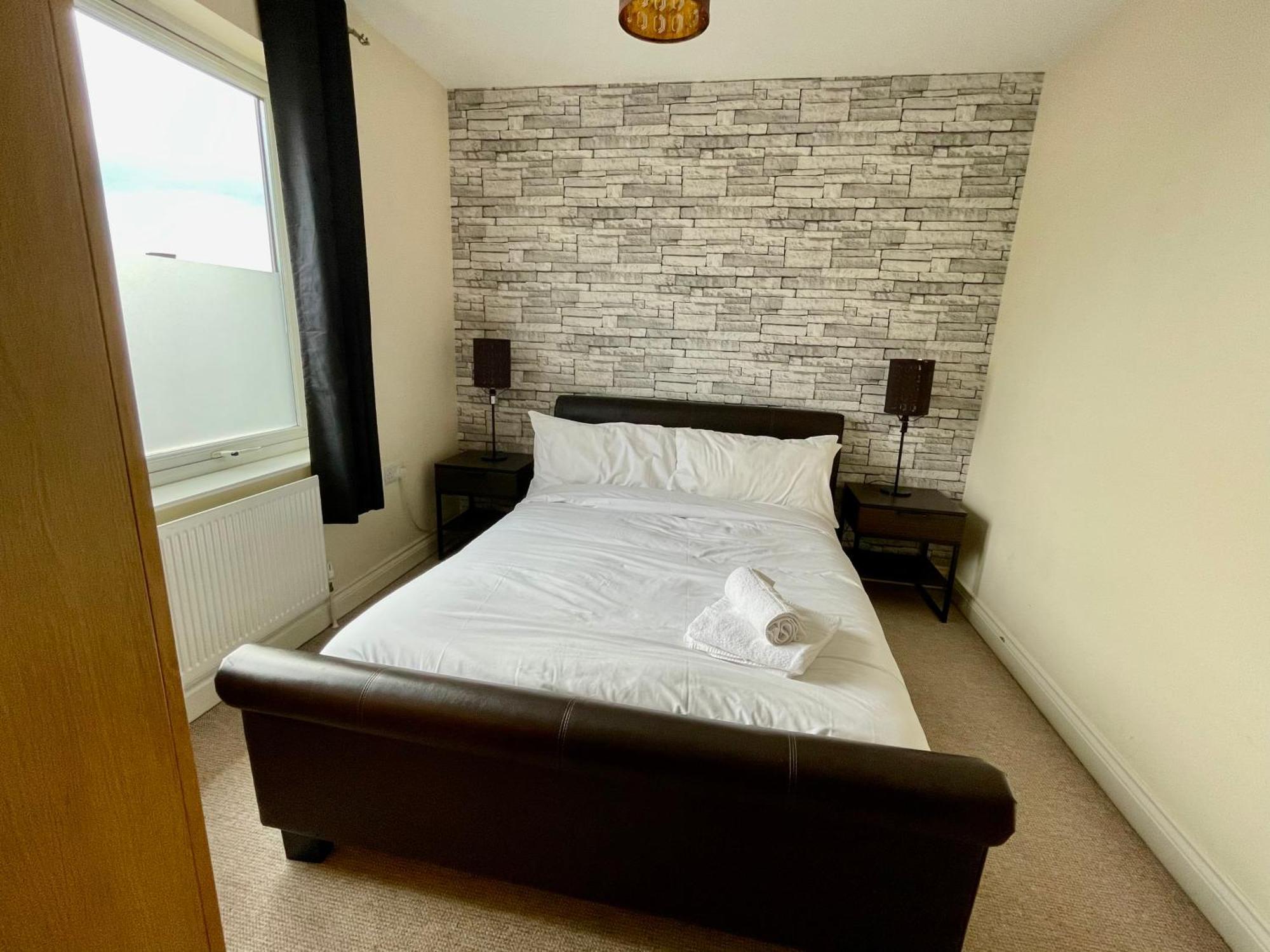 2 Bedroom City-Centre Apartment With Free Parking Belfast Eksteriør billede